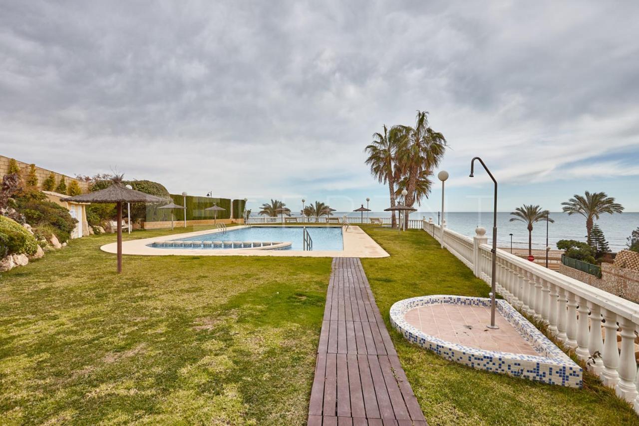 Beferent Urbaeuropa El Campello Exterior foto