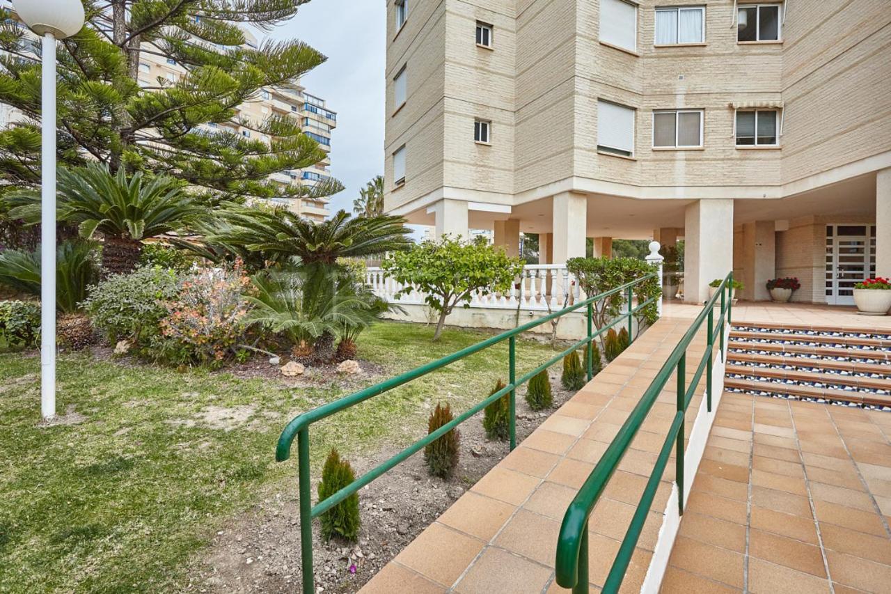 Beferent Urbaeuropa El Campello Exterior foto