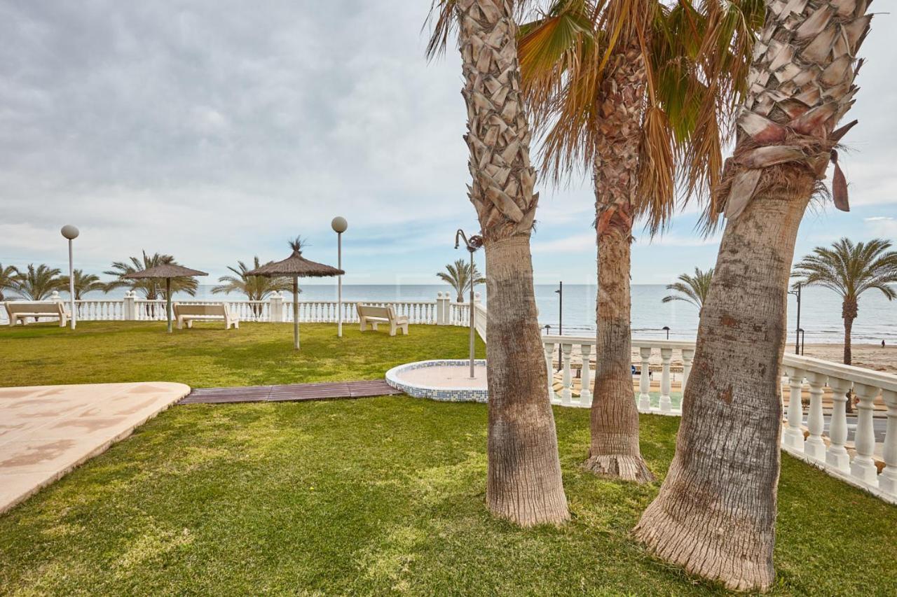 Beferent Urbaeuropa El Campello Exterior foto